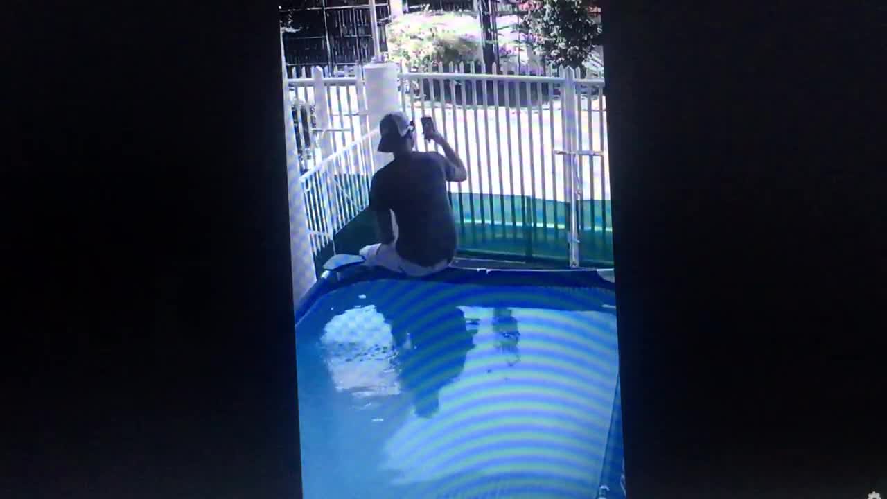 Very funny try not to laugh