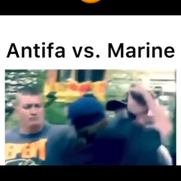 Antifa vs Marine