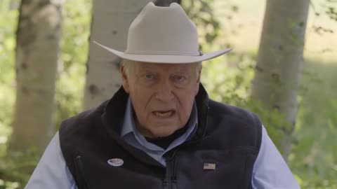 Dick Cheney Praises Liz For Her Failing Campaign, Calls Trump Coward!!