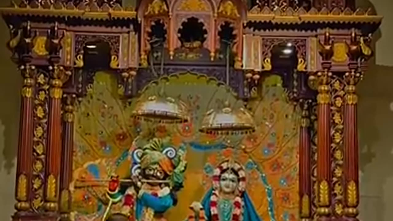 Shri Krishna govind hare Murari radhe radhe