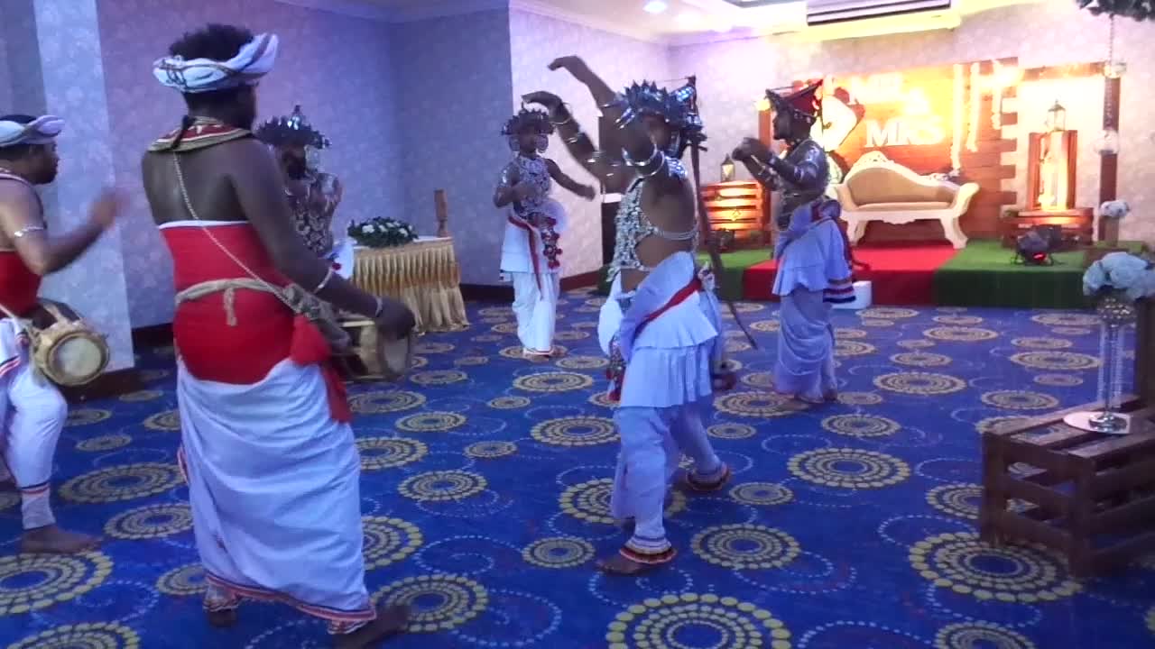 An occasion where Sri Lankan culture was revealed at a wedding ceremony.