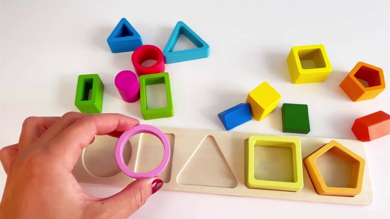 Learn Shapes and Colours for Toddlers .mp4