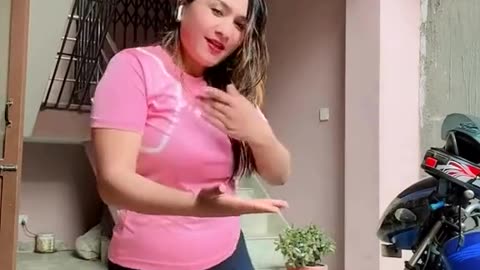 Kanaima jhumkana