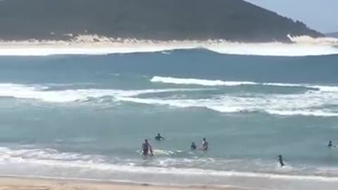 Tsunami size waves at Fingal Bay