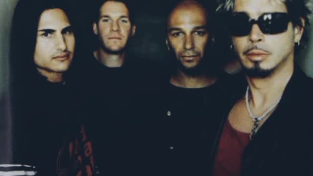 Audioslave - Show me how to live