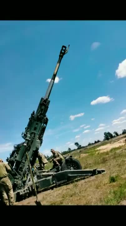 Ukraine War - 155-mm towed howitzers M777 are already on the territory of Ukraine