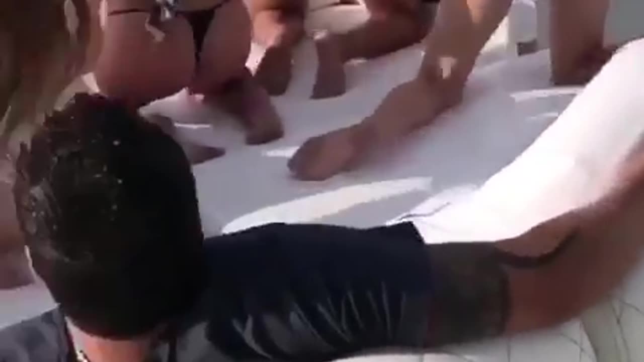 Girls twerking on a Yacht to impress owner