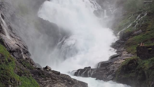 Nature waterfall || The World's Most Beautiful Waterfalls