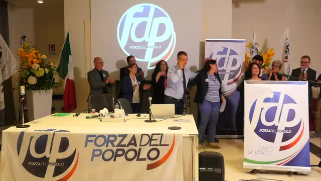 Congresso di Forza del popolo a Milano