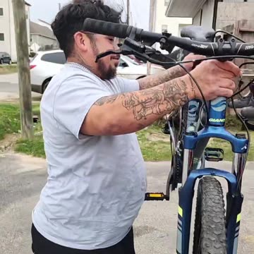 WINNER of the 4400 Follower BIKE Giveaway.