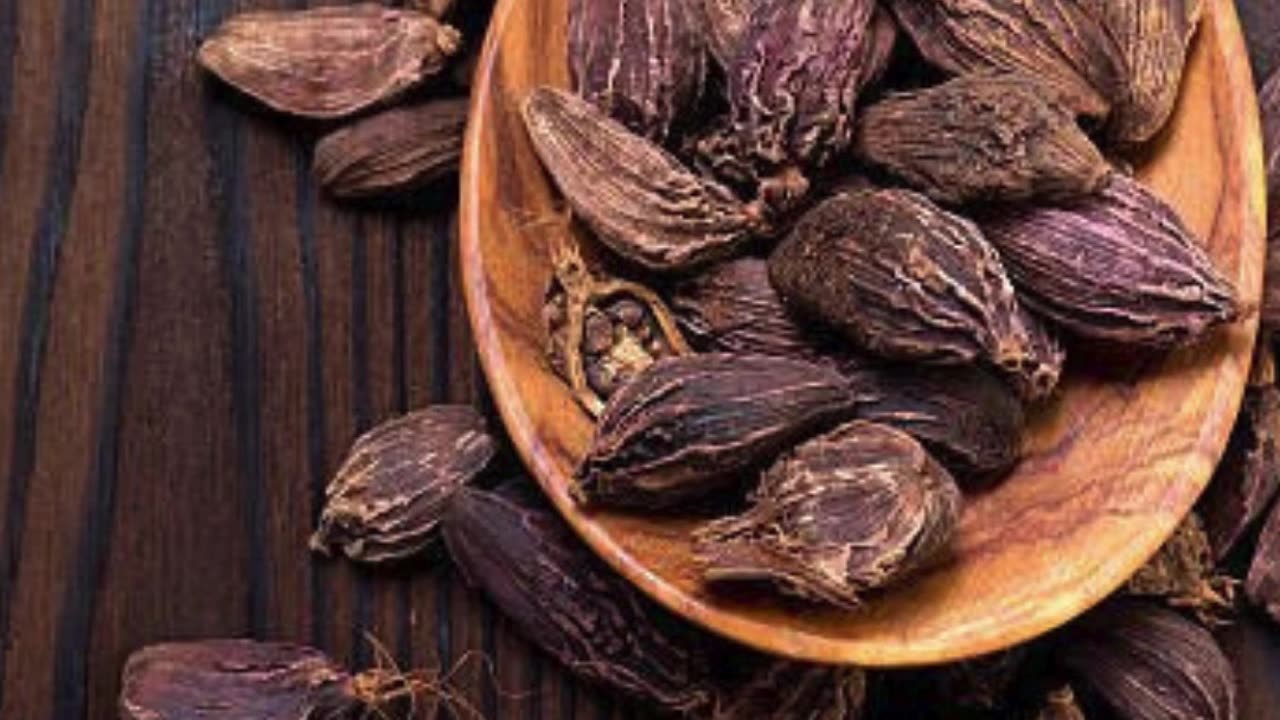 बडी इलायची खाने के फायदे || Benefits Of Black Cardamom #shorts