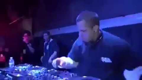 PLAY IT BACK