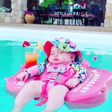 Vacation baby 👶 💕