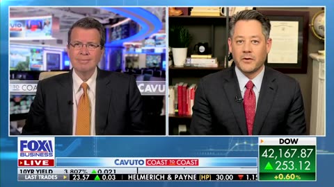 Former Federal Prosecutor Says DOJ Has 'Treasure Trove' Of Evidence Against Eric Adams