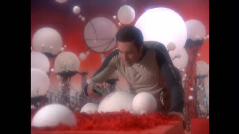 Space 1999 S01 E11 Guardian of Piri