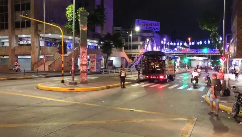 A esta hora ocurren disturbios en el Centro de Bucaramanga 4