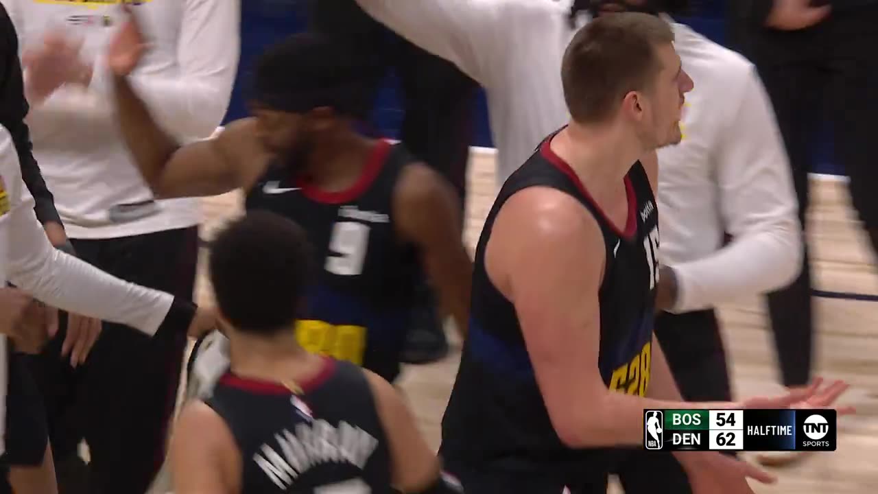 Jokic Buzzer-Beater on Putback! Denver Leads 62-54 at Half!