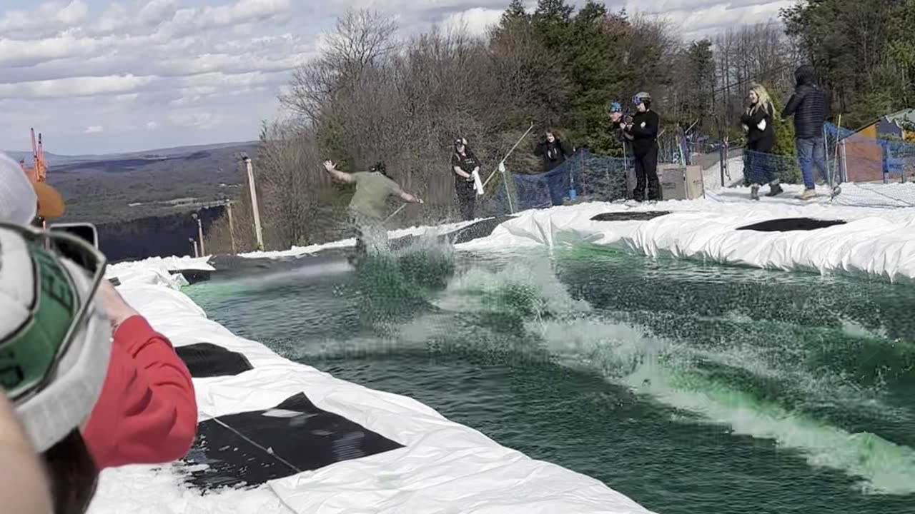 Snowboarding Pond Skim