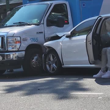 Ran into an accident 😳😁 in nyc