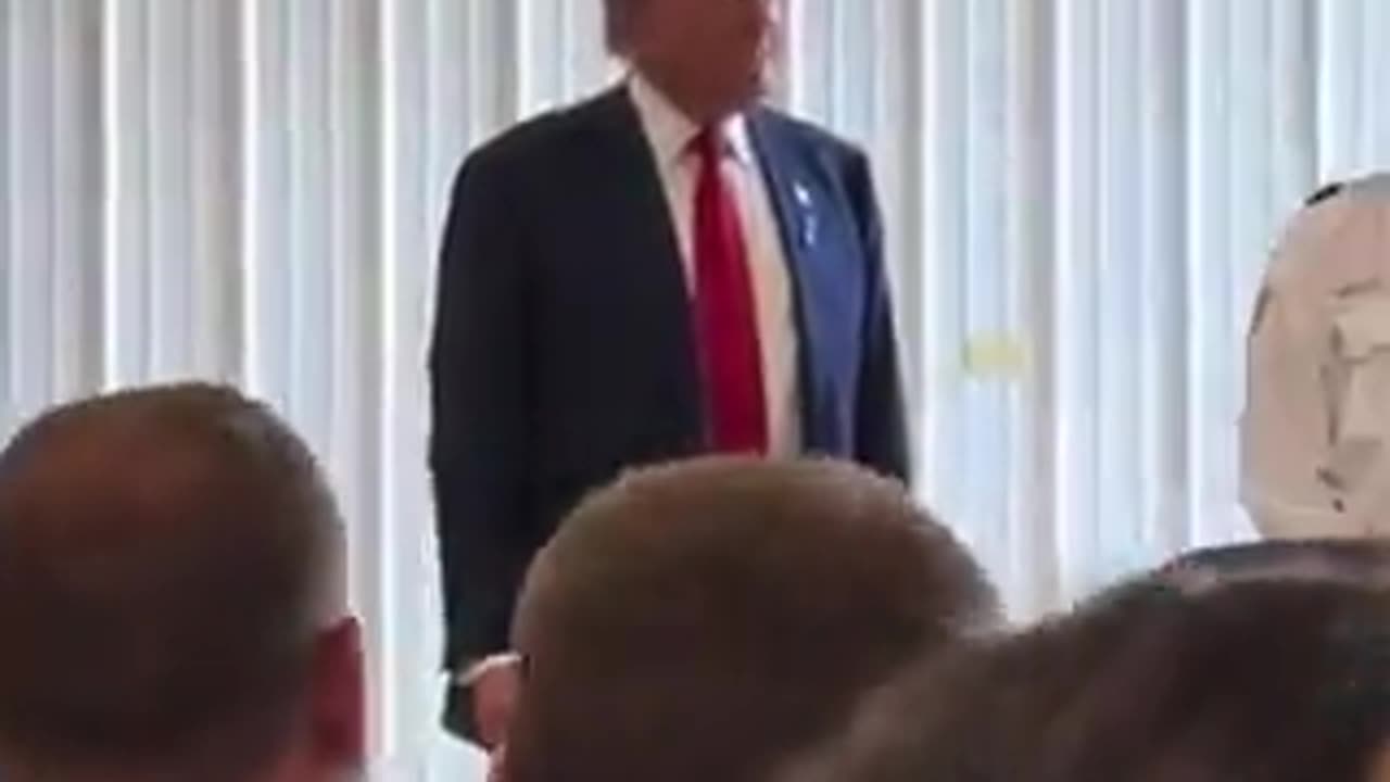 Yesterday, not a single firefighter cheered for Kamala and Biden, until Trump showed up.