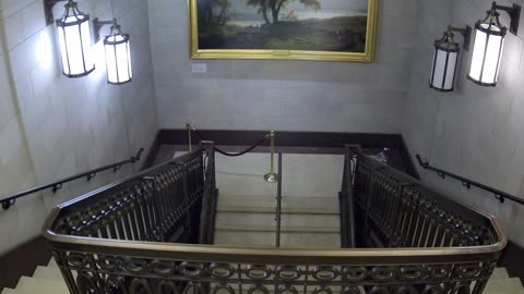 7218USCH03GalleryStairs_2021-01-06_22h10min45s370ms.mp4