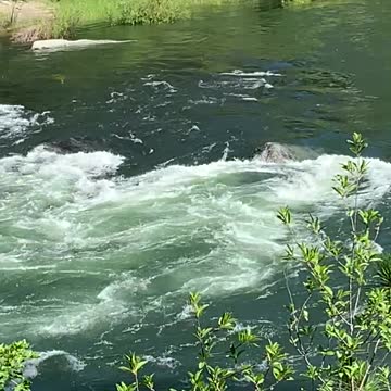What those kayakers in Leavenworth encountered downstream