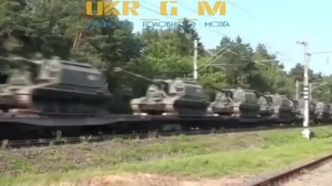 More and more Russian tanks