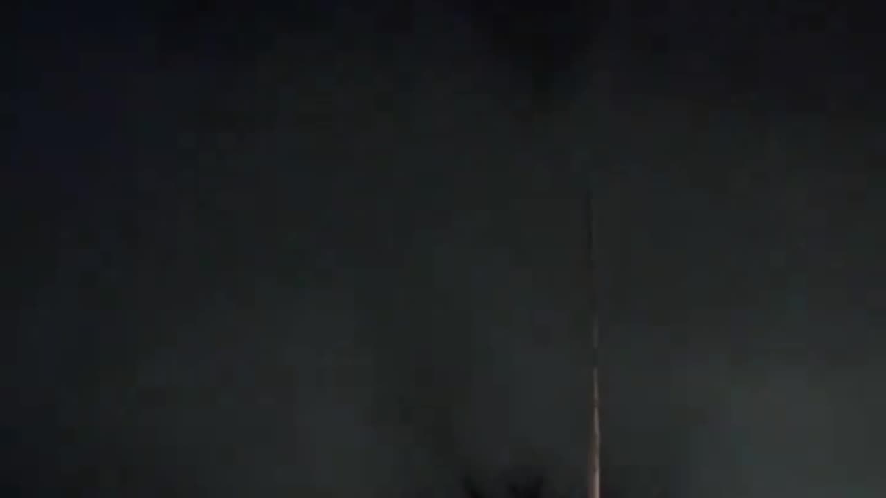 Incredible tornado near Yukon, Ok.