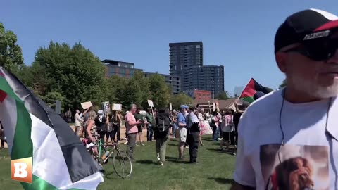 WATCH Clueless Hamas Supporters Fly Terror Flag Upside-down.🤣🤣