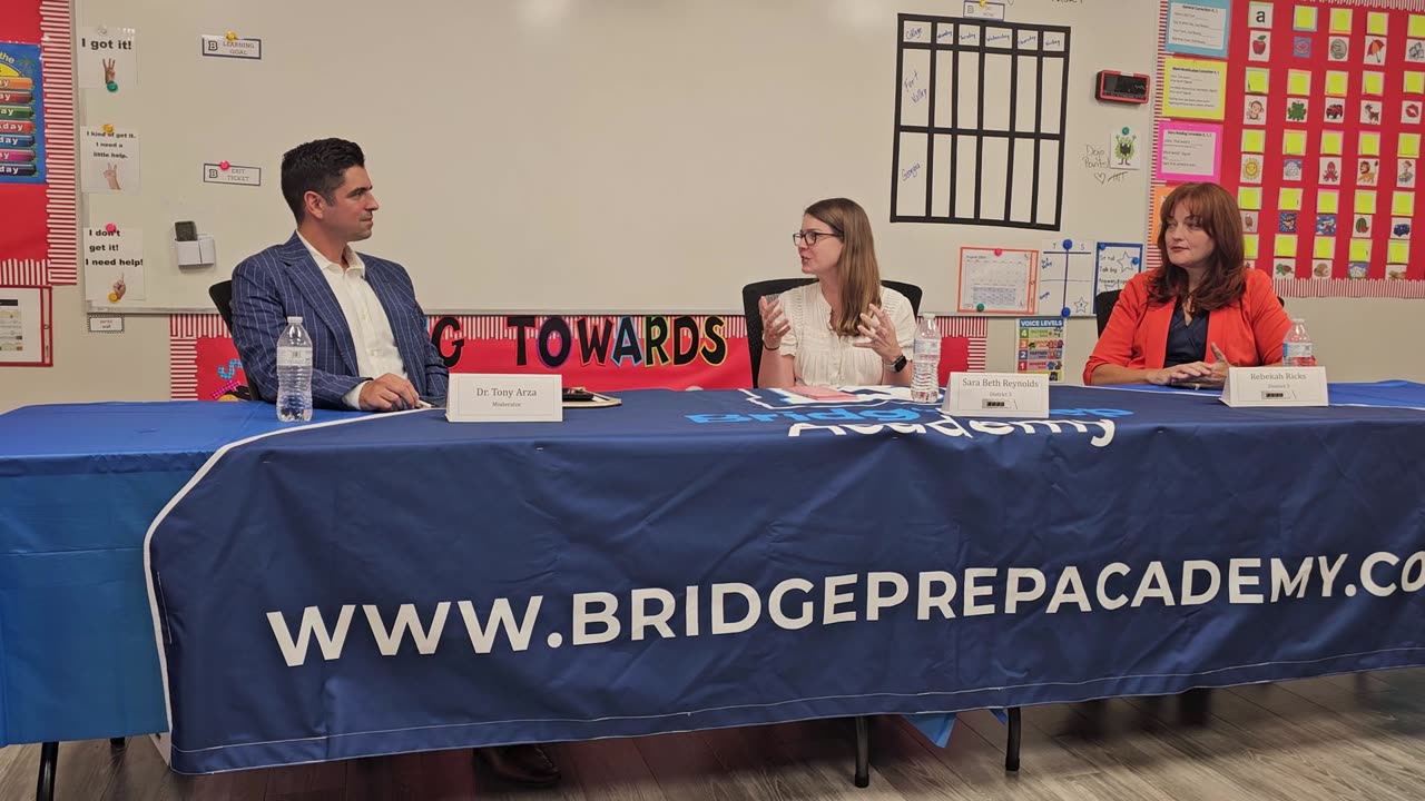 Rebekah Ricks & Sarah Beth Wyatt at the Florida Charter School Alliance Meet the Candidates Forum