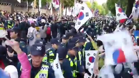 20191103_V3_S04(3i6CPIcu2ws)청와대앞 장기 철야농성을 한번 떠보는것인가_