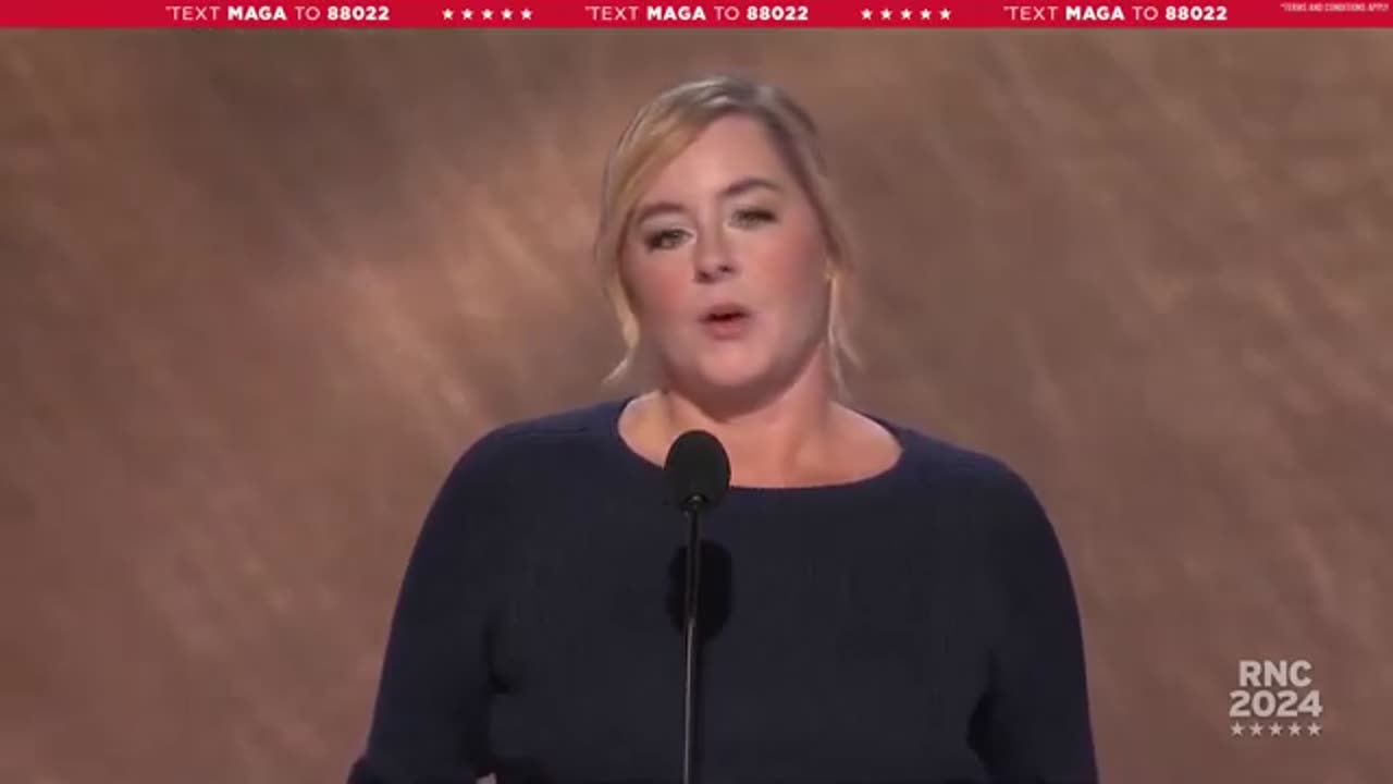 Single mom juggling TWO jobs 😩😭 'WHO MISSES THE TRUMP DAYS?!' 🤦♀️💸