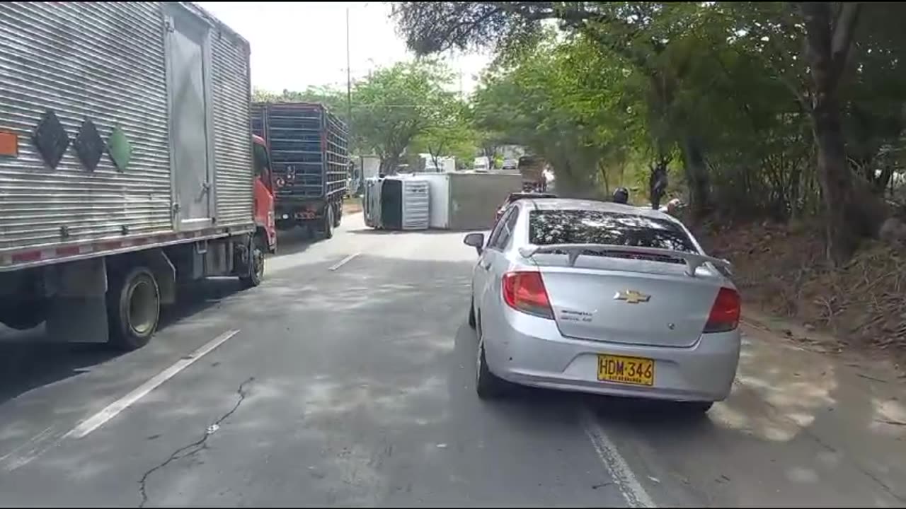 Accidente de una turbo en Floridablanca