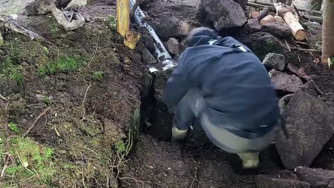 Underground Shelter Übernachtung unter der Erde 24 Stunden