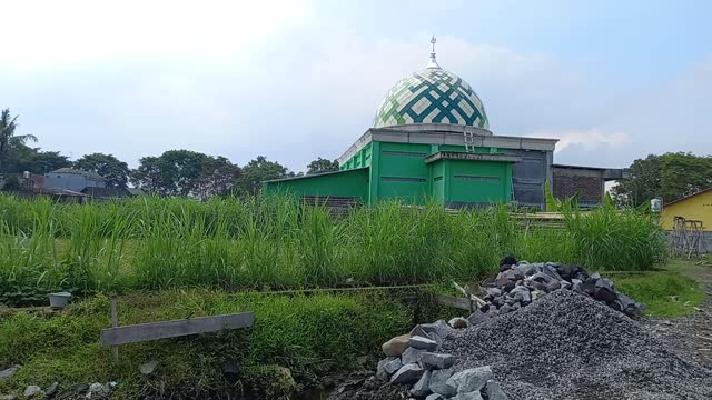 mosque in the garden