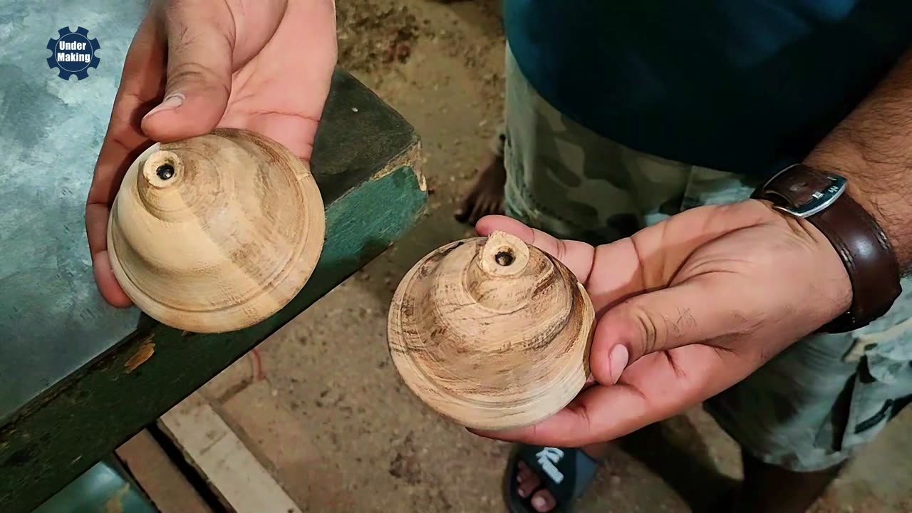 How to make wooden spinning top | Wood Turning