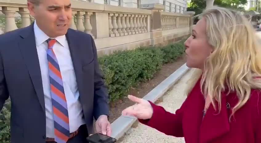 "You're a liar!" Marjorie Taylor Greene Exposes Jim Acosta in Person