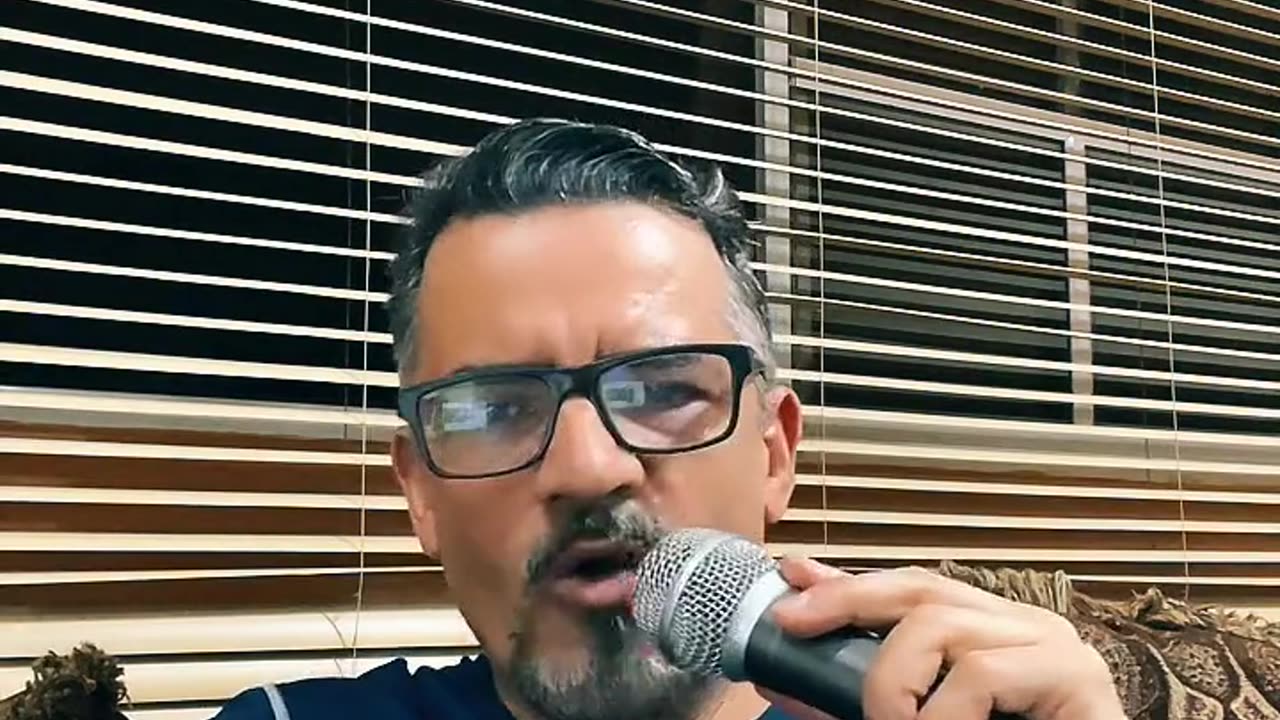 Dr. Fredy Portillo en Noche de Bohemia Parte 1