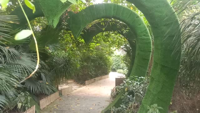 This arch is heart shaped