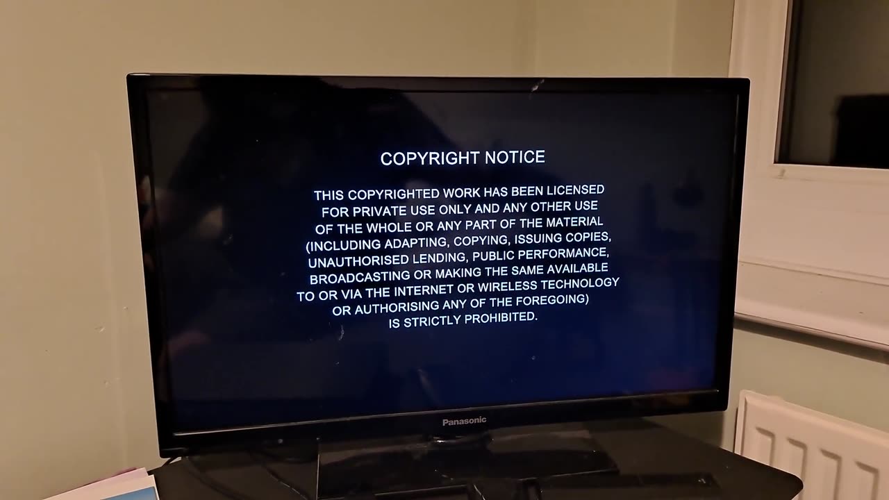 Opening to: Despicable Me 2 2013 UK Blu-ray