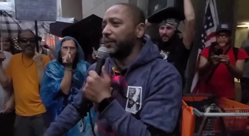 Australian Consulate rally - Krantz singing - October 4, 2021