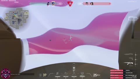 I almost blinded myself but.. still won the round in Valorant