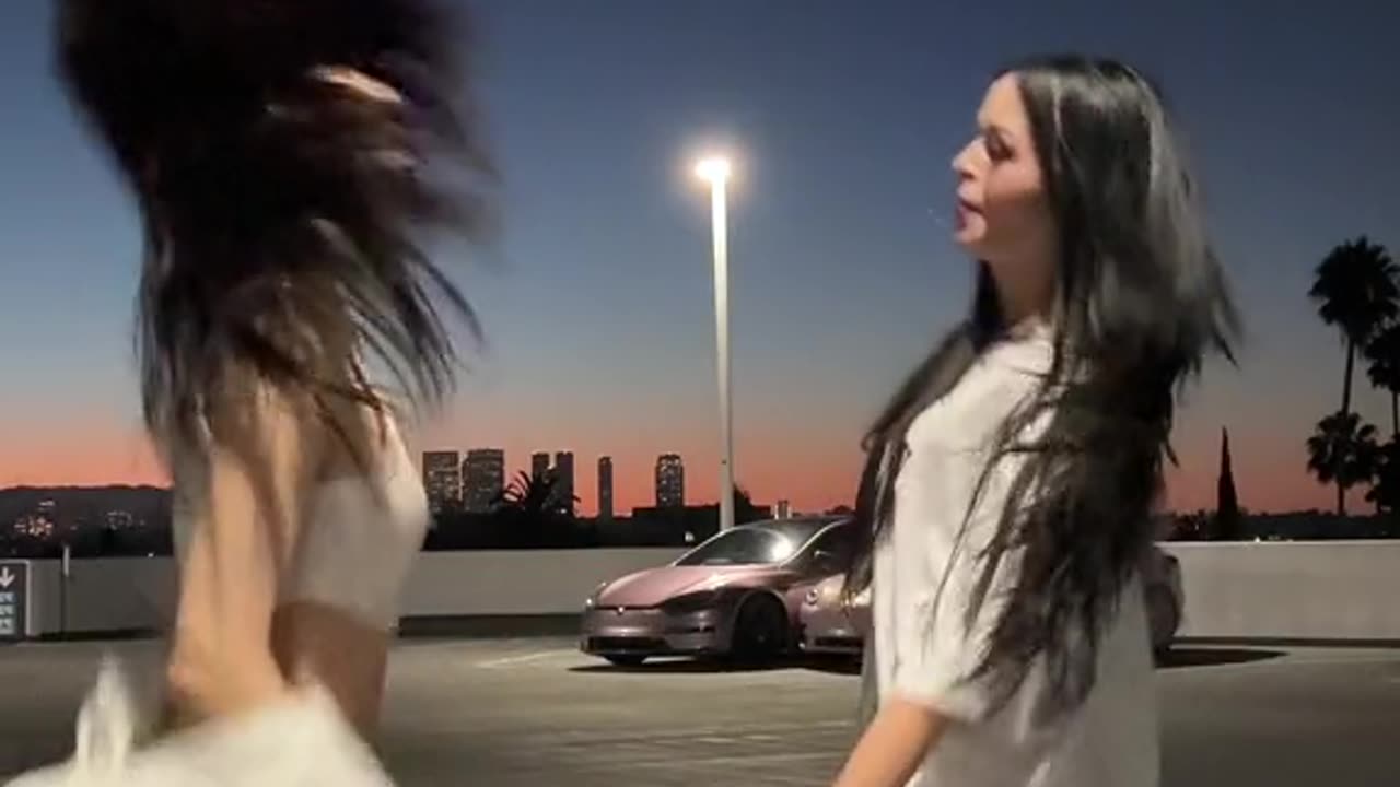 vibe when you and your bestie are together 🥹