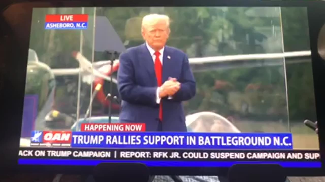 OAN Trump rallies supporters in Ashborough NC 3:24 pm 08/21/24