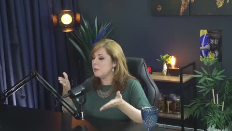 Elisa Robson em entrevista ao PodGayer(11/julho/2022)