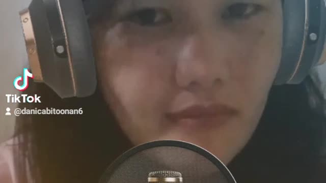 I like the sing but sing not like me