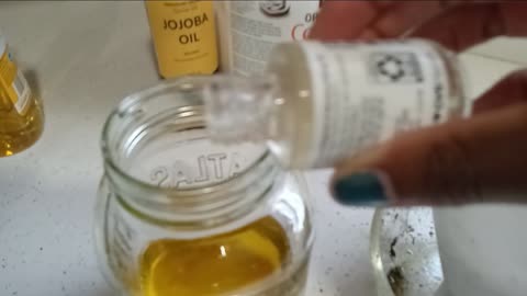 Pt 1 Natural Beauty Products DIY Moringa and Chamomile Herbal Hair Oil