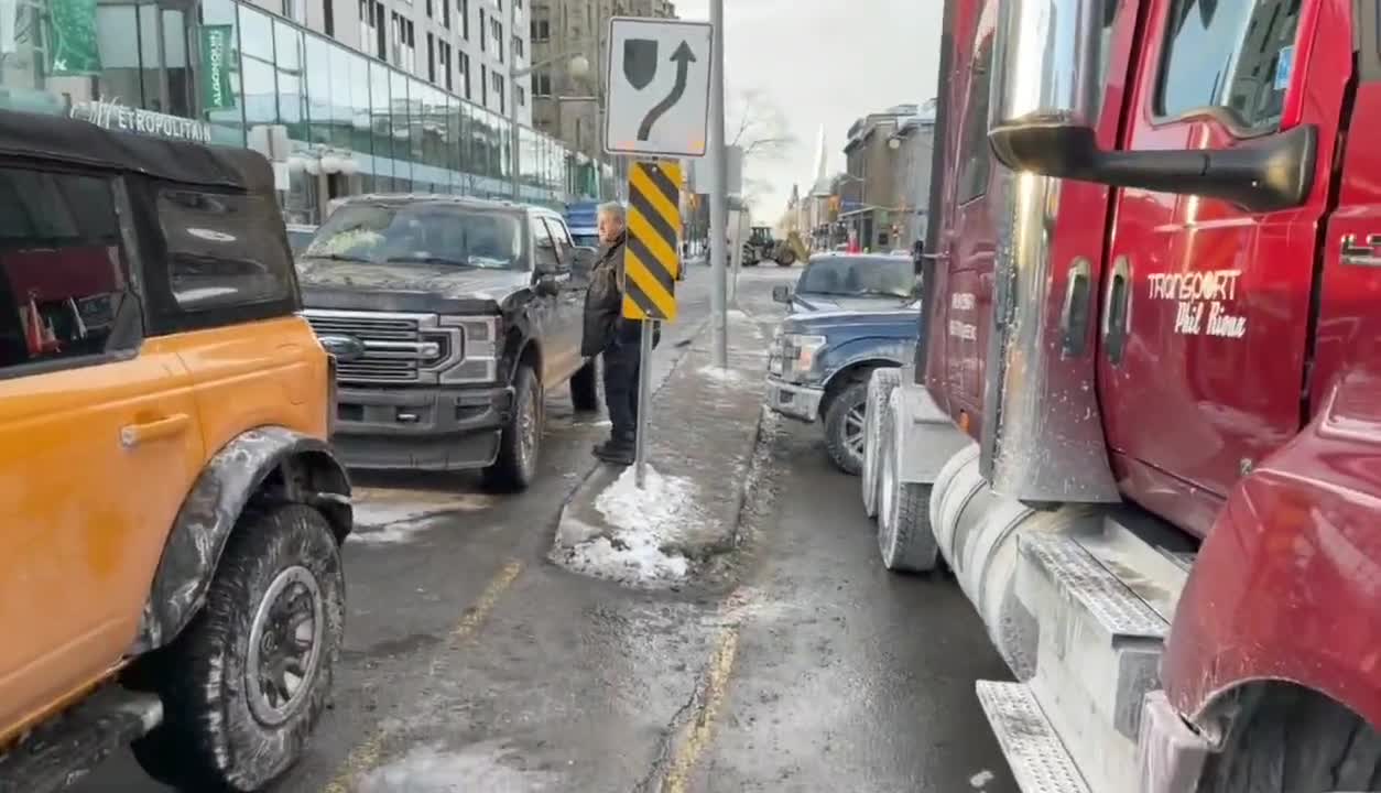 Canada Freedom demonstrations continue - 02/02/2022
