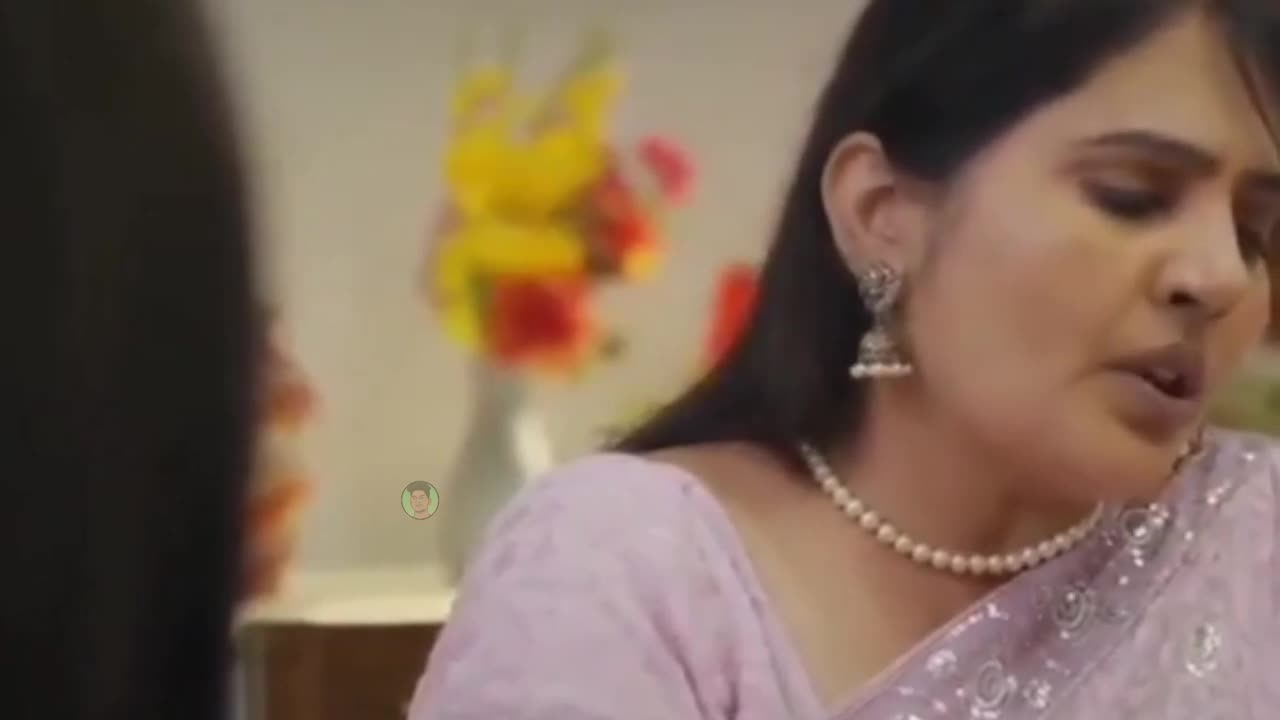 Sai khal rhe he BC☺️Bade hramai ho didi 😜 Woh didi moj kar di 😁 bade heavy driver Ho didi 😁 Funny