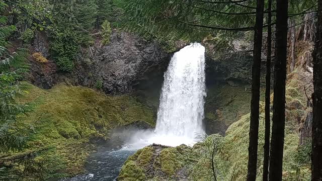 PNW waterfall